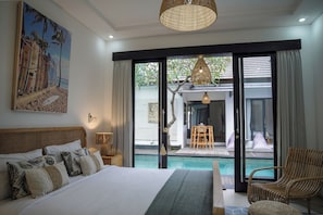 3 bedrooms, desk, laptop workspace, free WiFi - Villa Loli Sanur (Denpasar)