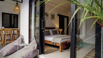 3 bedrooms, desk, laptop workspace, free WiFi