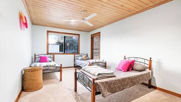 7 soverom og sengetøy