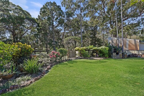 Original house, large gardens in bush setting