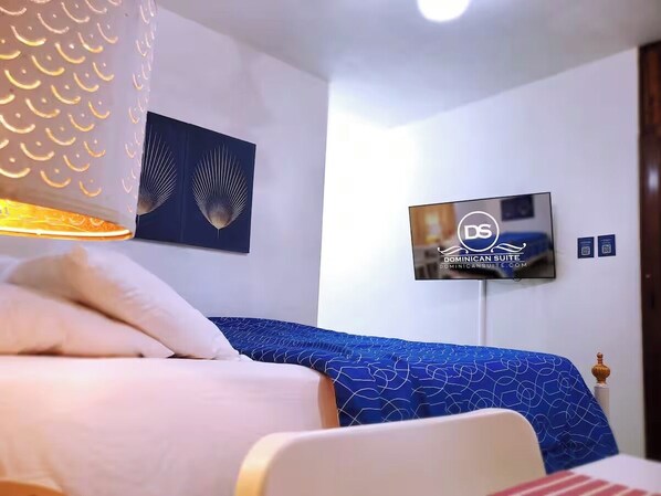 1 dormitorio, tabla de planchar con plancha, wifi