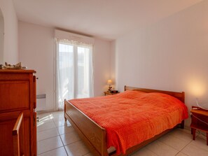 1 bedroom, Internet - Le Clos Saint Saens by Interhome (Saint Aygulf)