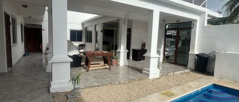 Extérieur
