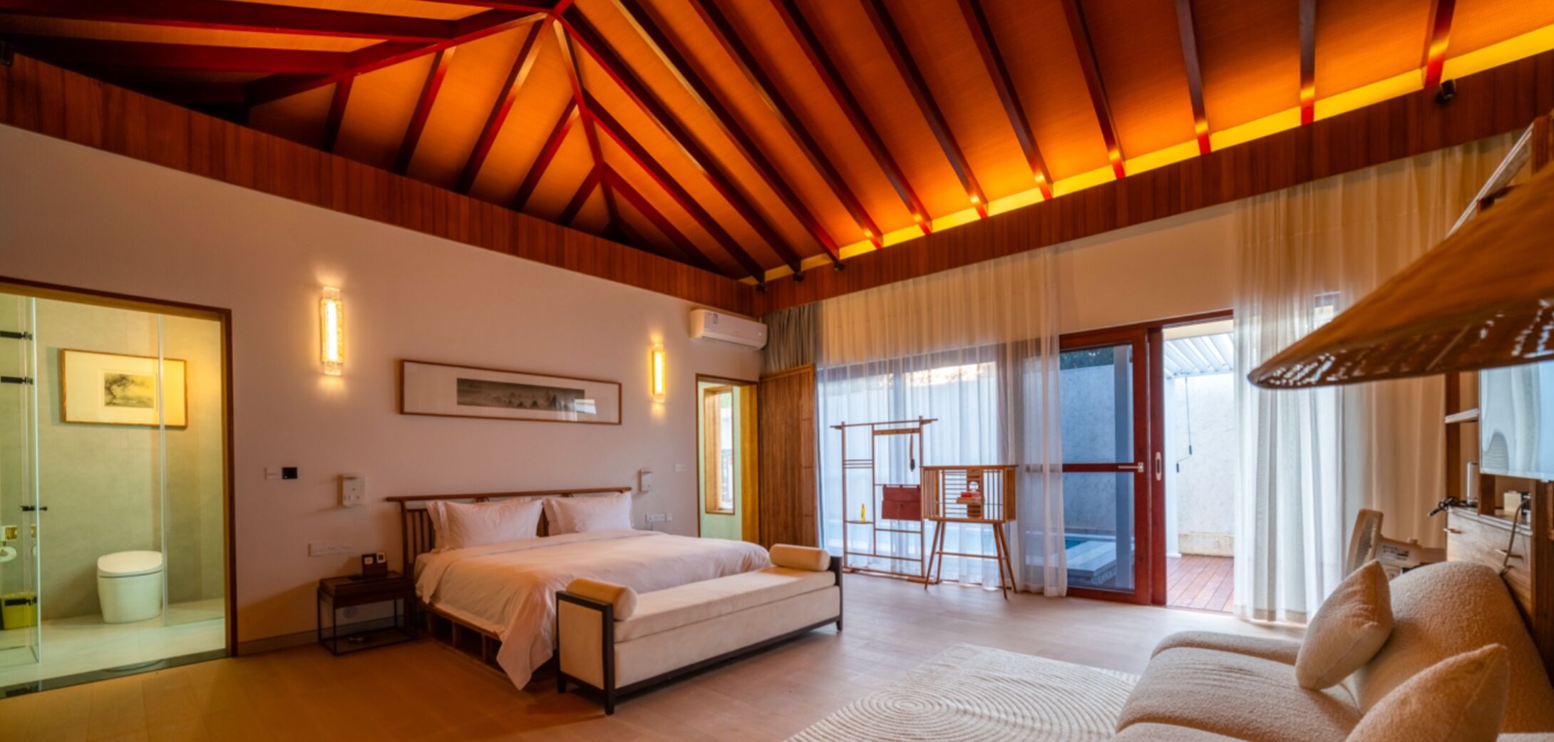 Caja de seguridad en la habitación y cortinas blackout 