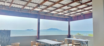 Kep Sea View Hotel & Sky Bar