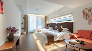 Superior Triple Room | Blackout drapes, soundproofing, iron/ironing board, free WiFi