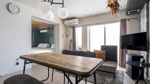 Spiseområde på rommet