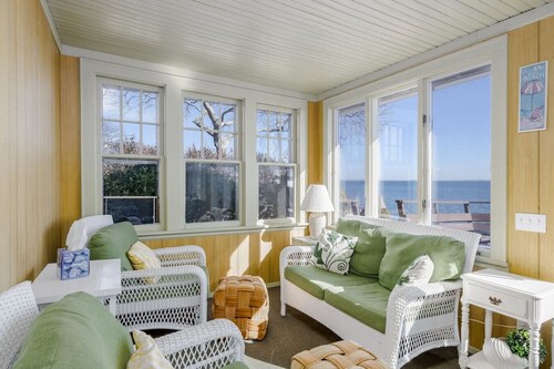 Beachfront Retreat - 5BR Home with Stunning Views