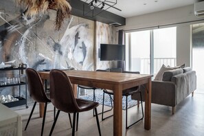 In-room dining - TAKETO STAY KOTONI  202 (Sapporo)