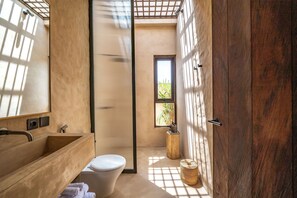 Bathroom - Villa Nubia at Bocoa Villas (Canggu)