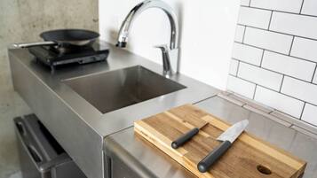 Fridge, microwave, stovetop, toaster