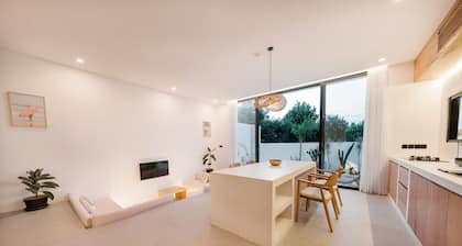 Alcove Boutique Villa C 1BR