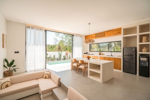 Alcove Boutique Villa C 1BR