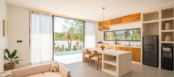 Alcove Boutique Villa C 1BR