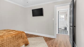 3 slaapkamers, een bureau, gratis wifi, beddengoed