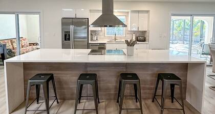 5-bedroom home in Port Charlotte