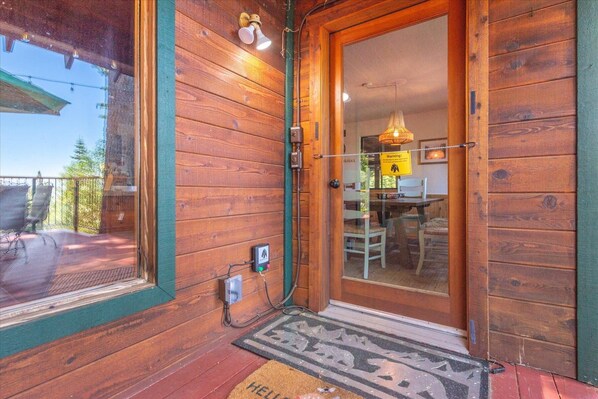 Exterior detail - JJs Lakeview Chalet (Tahoe Vista)
