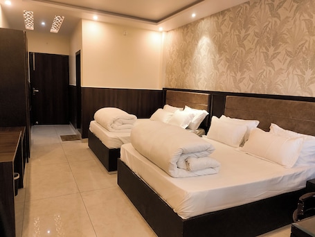 Decoración personalizada, muebles diferentes y escritorio