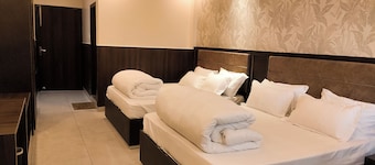 Cottage Club Inn
