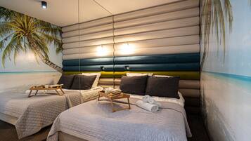 Fer et planche à repasser, Wi-Fi, draps fournis