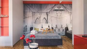 Ferros/tábuas de passar roupa, Wi-Fi, roupa de cama