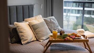 1 bedroom, iron/ironing board, free WiFi, bed sheets