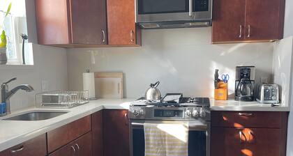 Charming & Cozy ADU Oasis with Modern Comforts & Outdoor Charm