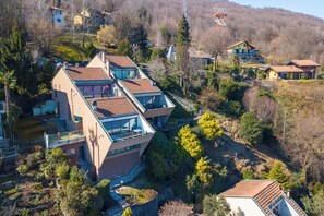 Familieleilighet, flere soverom, ved fjell (Isola Bella View Stresa) | Luftbilde