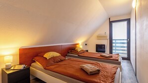 Unclassified image, 2 of 23, button - Karesz Holiday Home /w Terrace & Garden (Zalakaros)