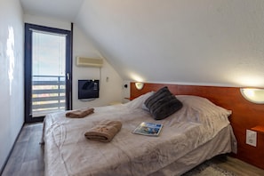 Standard House, Multiple Bedrooms, Mountainside (Karesz Holiday Home) | 2 bedrooms, free WiFi, bed sheets - Karesz Holiday Home (Zalakaros)