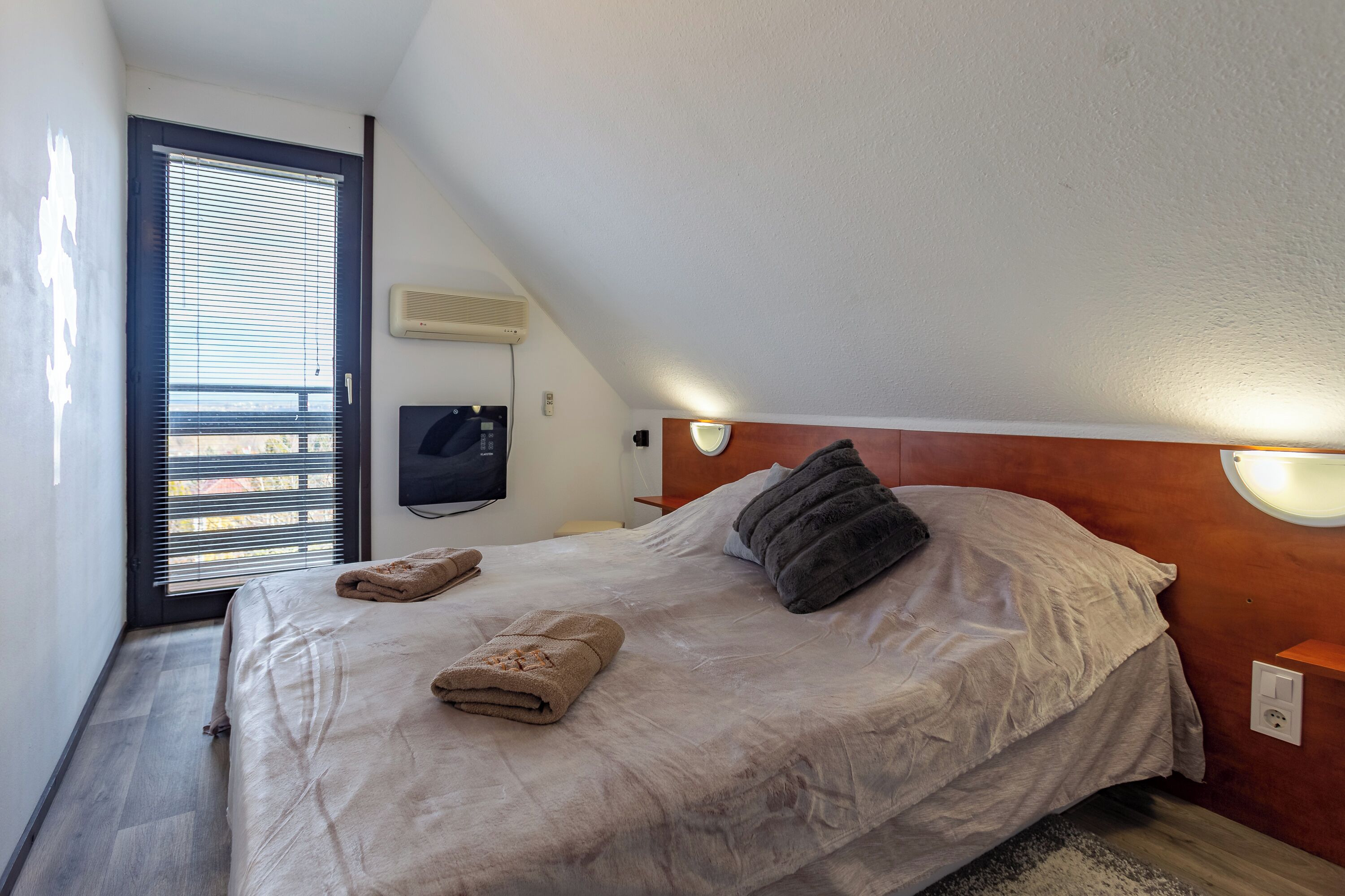 Standaard huis, meerdere slaapkamers, uitzicht op gebergte (Karesz Holiday Home) | 2 slaapkamers, gratis wifi, beddengoed