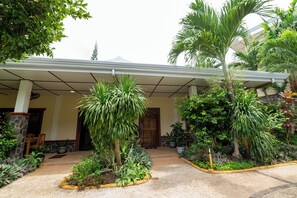 Exterior - Alona Apartments 1-bedroom apartment with excellent WiFi, in the heart of Alona (Panglao)