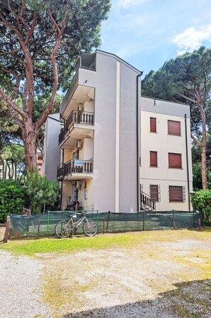 Exterior - Cosy apartment for 5 people with A/C, terrace and pets allowed (Rosolina)