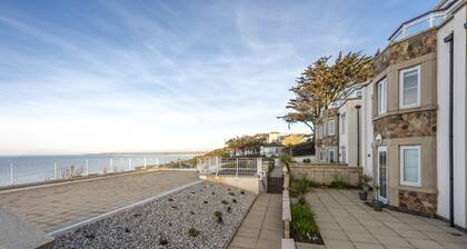 Bay View, Compass Point- Sea View & Parking