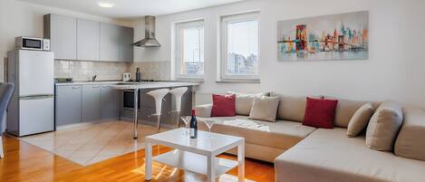 21-inch flat-screen TV with cable channels