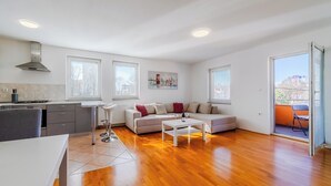 Unclassified image, 3 of 33, button - Cherry City Stay Apartment With Parking (Zagreb)