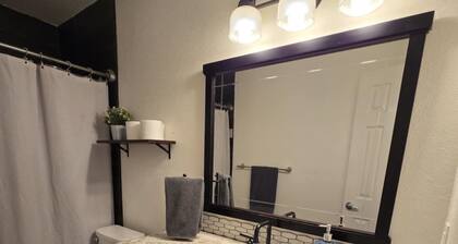 Cozy Modern House by Magnolia, TCU & Downtown FW