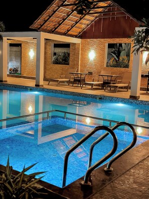 Premium Villa, Pool View - Natures Bliss Resort Coorg (Somvarpet)