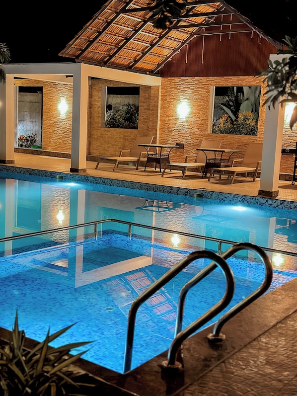 Premium Villa, Pool View