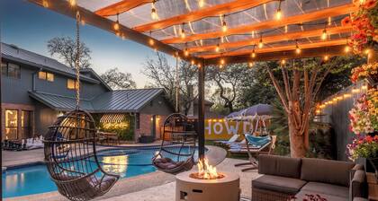 Spacious 5-bedroom Heated Pool with Spa, Movie Room, Golf + More