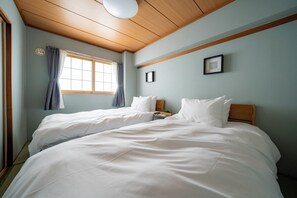 2 bedrooms, iron/ironing board, free WiFi