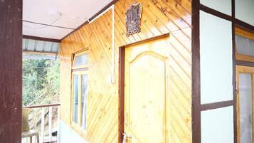 Double Room, Balcony, Mountain View | Desk, soundproofing, free WiFi