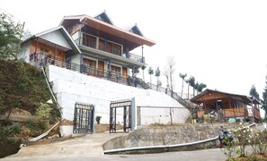 Fachada de la propiedad