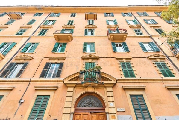Exterior detail - LABI HOME COLOSSEVM (Roma)