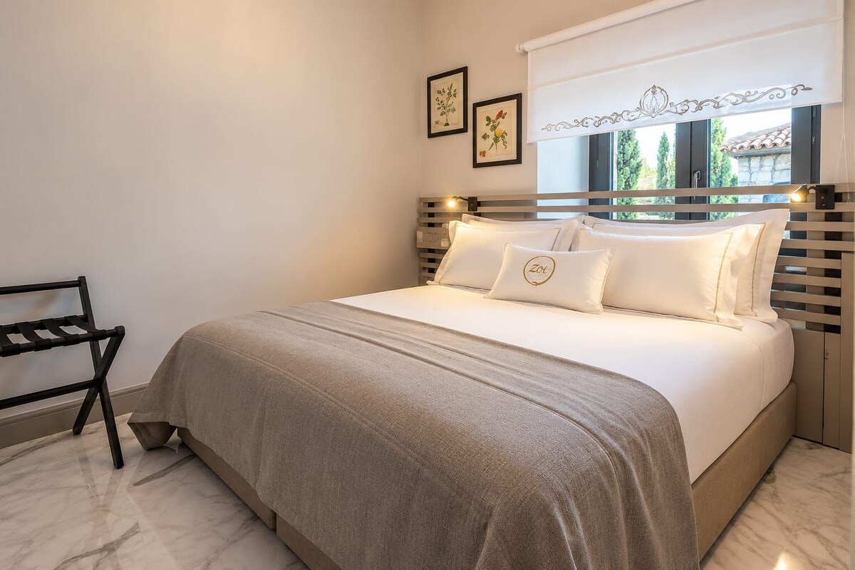 Delos | Biancheria da letto ipoallergenica, Wi-Fi gratuito, lenzuola