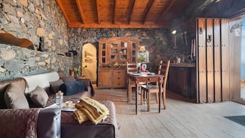 Maison, 1 chambre, fumeurs, terrasse | Intérieur