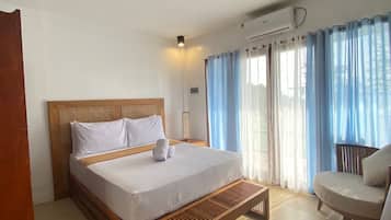 Superior Loft, 1 Bedroom, Sea View, Sea Facing | Free WiFi