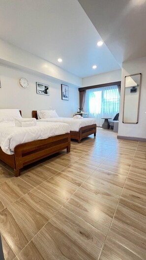 Standard Twin Room | Free WiFi, bed sheets - Vieng Vayla House Chiang Mai (Chiang Mai)