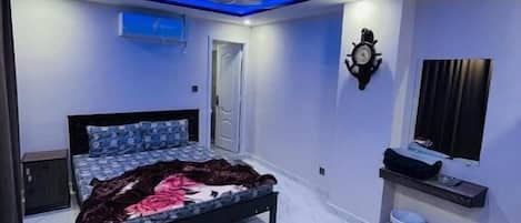 Deluxe Room, City View | Free WiFi