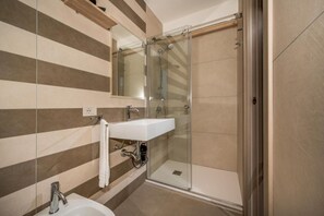 Maison, 3 chambres, fumeur, piscine privée | Salle de bain